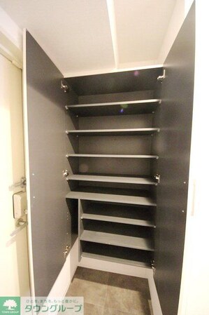 ロイジェントさいたま新都心の物件内観写真